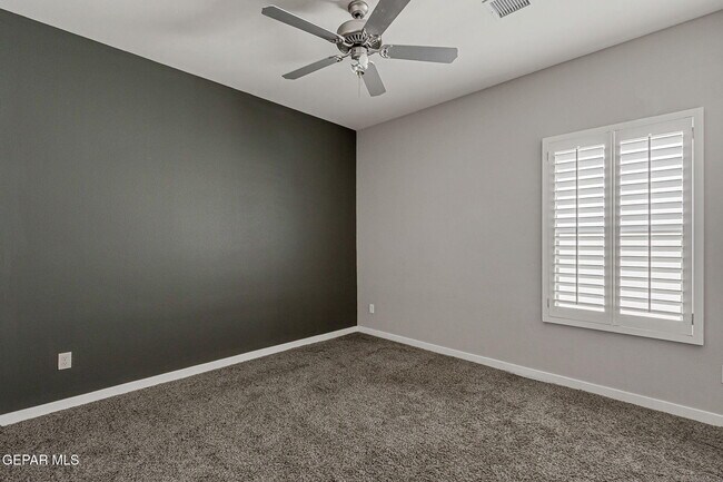 Building Photo - 7500 Porterhouse Ct