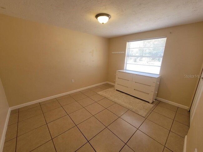 Building Photo - 5800 Madison St