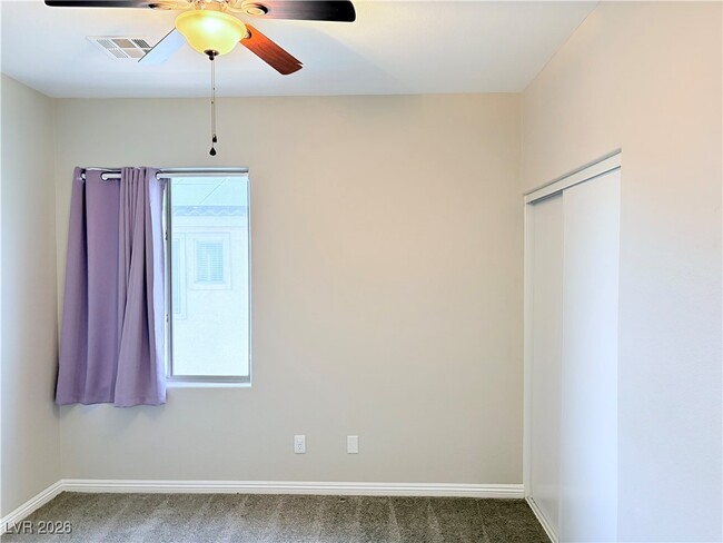 Building Photo - 3429 Hansa Ave