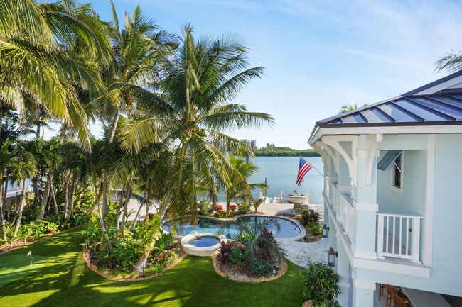 Building Photo - 19471 Harbor Rd S