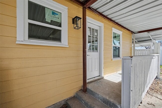 Building Photo - 4220 Ramey Ave