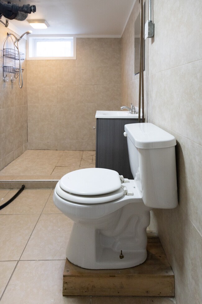 Building Photo - 1001 4th Ave