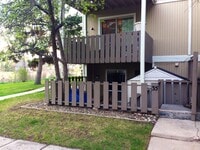Building Photo - Charming 1bd/1ba Condo in the Heart of Niw...