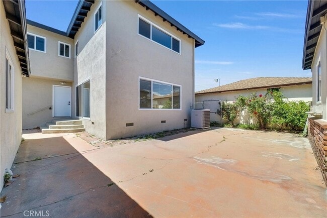 Building Photo - 5224 Hallowell Ave