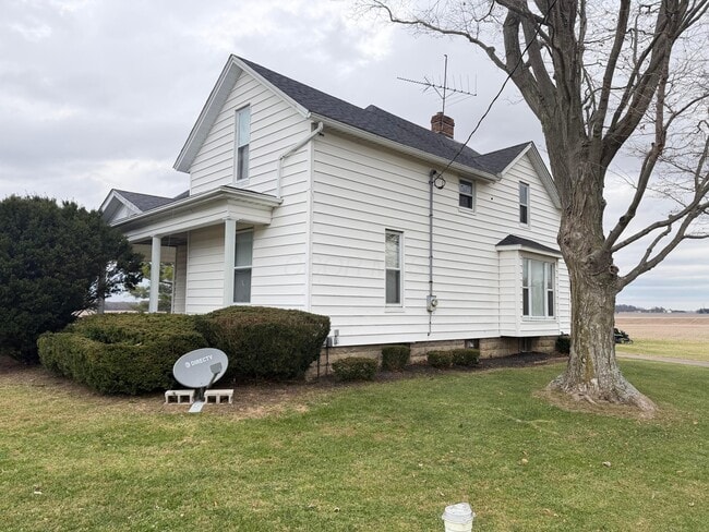 Building Photo - 4790 Lancaster Thornville Rd NE