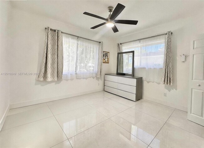 Building Photo - 7800 SW 57th Ct