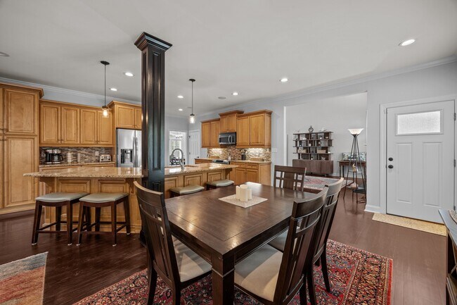 Building Photo - 3504 Cranberry Ln