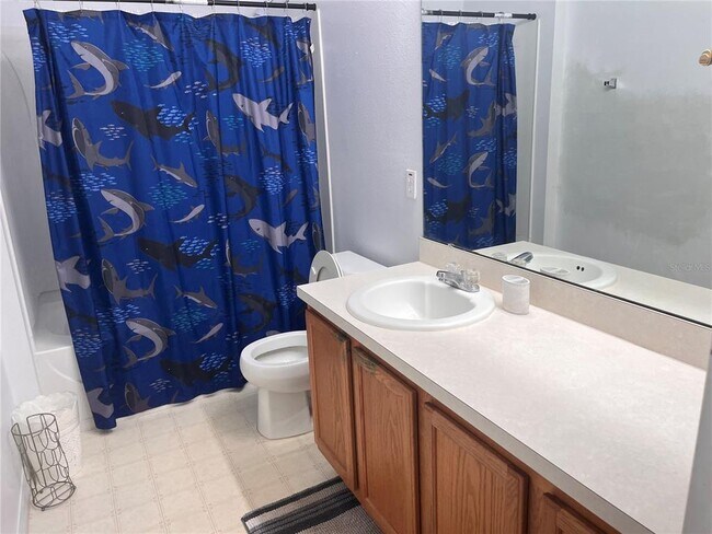 Building Photo - 217 Sand Ridge Dr