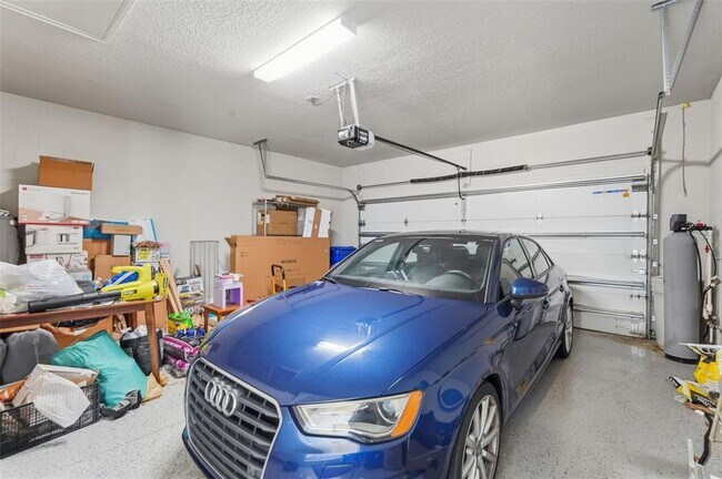 Building Photo - 5989 Timberdale Ave