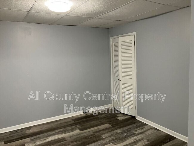Building Photo - 1581 Druid Hill Dr