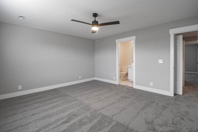 Building Photo - 1607 Jonathan Wade Cir