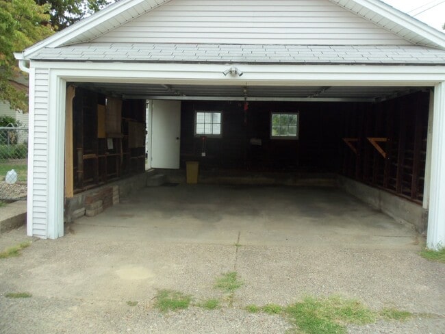 Building Photo - 2448 15th Ave