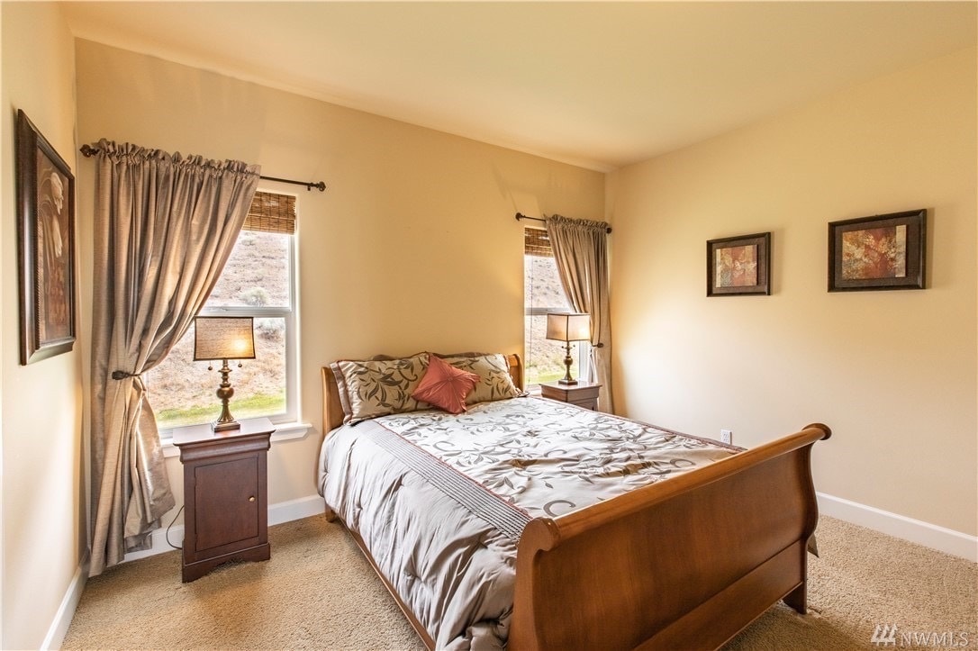 Building Photo - 23215 Sunserra Loop NW