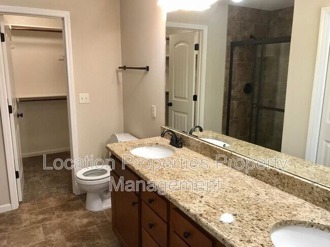 Building Photo - 3413 Chance Ln