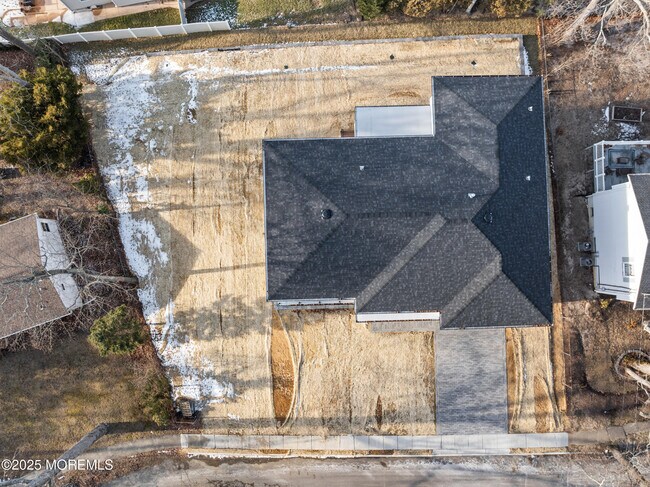 Building Photo - 459 Harnell Ave