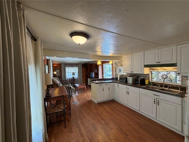 Building Photo - 3311 Eileen Dr