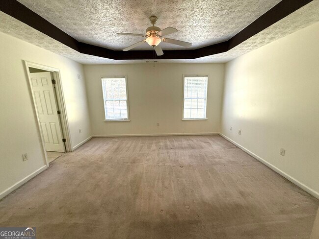 Building Photo - 25 Brookstone Ct