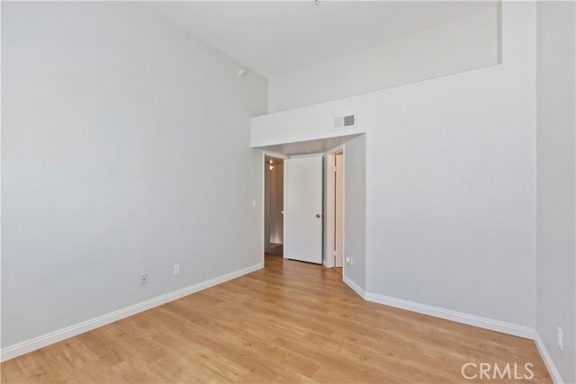 Building Photo - 13133 Le Parc Blvd