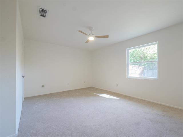 Building Photo - 312 W Little Creek Rd