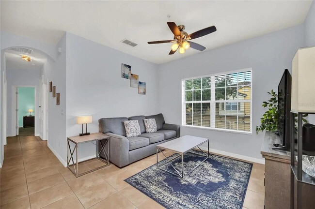 Primary Photo - 2723 Oakwater Dr