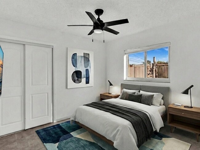 Building Photo - 6661 Meade St