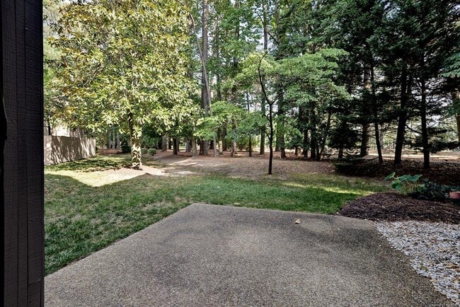 Building Photo - 106 Harrops Glen