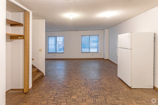 5BR, 1BA - 1,950SF - Vancleve Townhomes