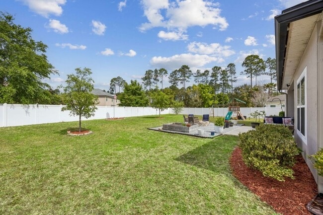 Building Photo - 86167 Amaryllis Court