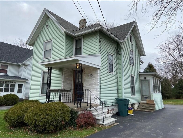 Building Photo - 110 Lake Ave