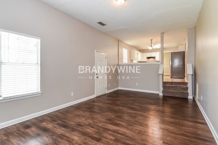 Building Photo - 2579 Charleston Terrace