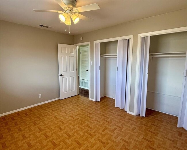 Building Photo - 1304 Parsons Dr