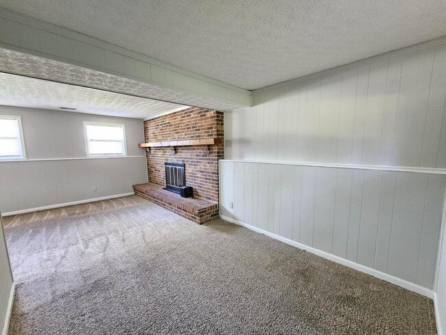 Building Photo - 5316 Predmore Pl