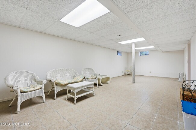 Building Photo - 14 Kastor Ln