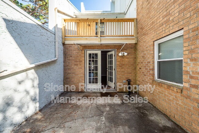 Building Photo - 40 Meander Row