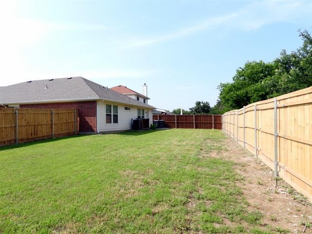 Building Photo - 5707 Goldfinch Way