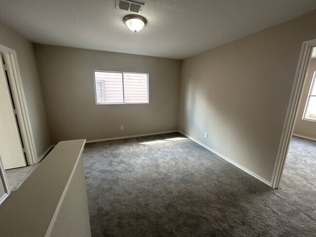Building Photo - **MOVE IN SPECIAL** COMING SOON* Desirable Location In Cibolo! Spacious Home with Loft & Fenced B...