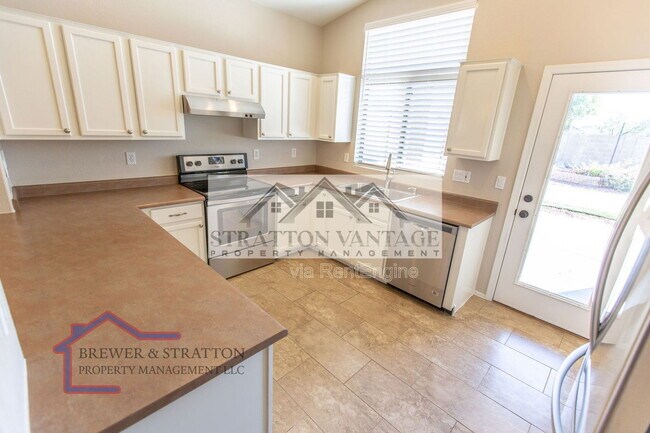 Building Photo - 3533 W Sousa Ct