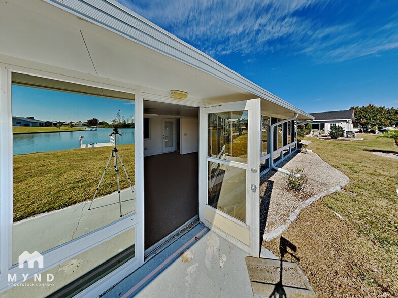 Building Photo - 1511 W Del Webb Blvd