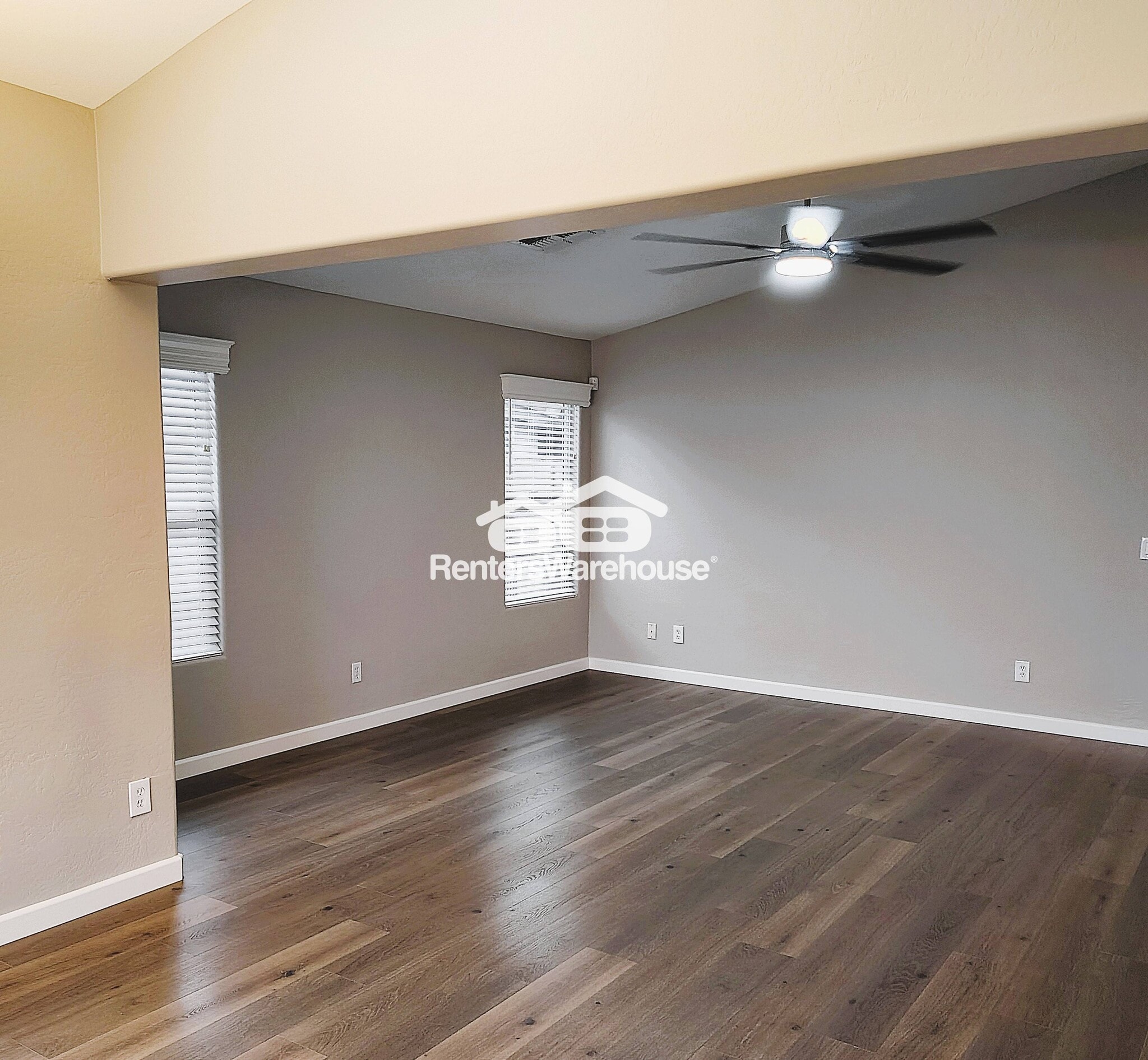 Building Photo - 1739 N Sinova