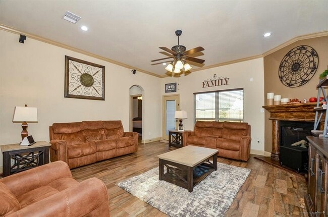 Building Photo - 2418 Grey Reef Dr