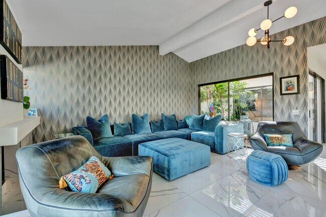 Building Photo - 72770 Fleetwood Cir