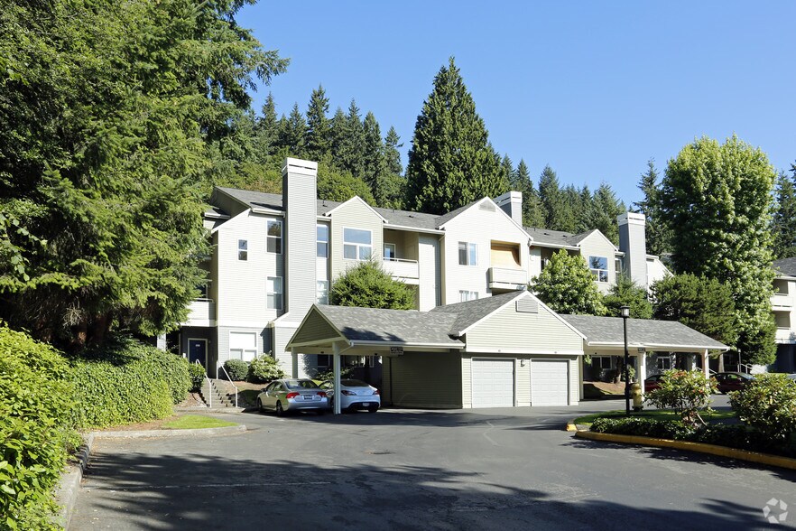 The Heights at Bear Creek Apartments 17771 NE 90th St Redmond WA