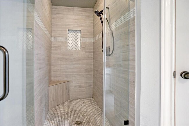 Building Photo - 3110 Fairmont Ct