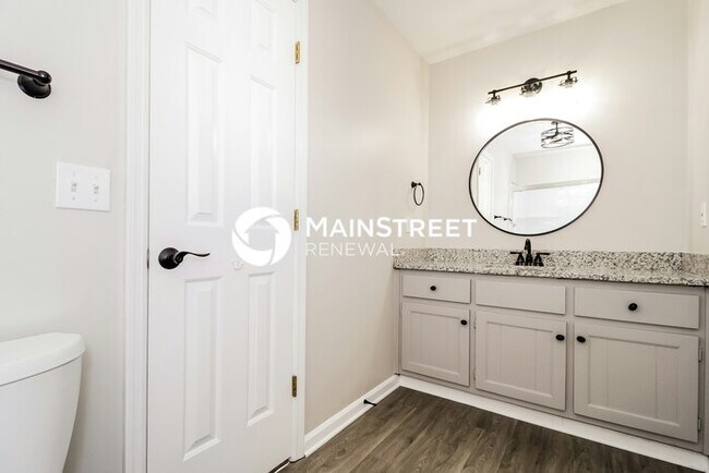 Building Photo - 3 Bedroom Pet-Friendly Home in CARTERSVILLE, GA with Main Street Renewal