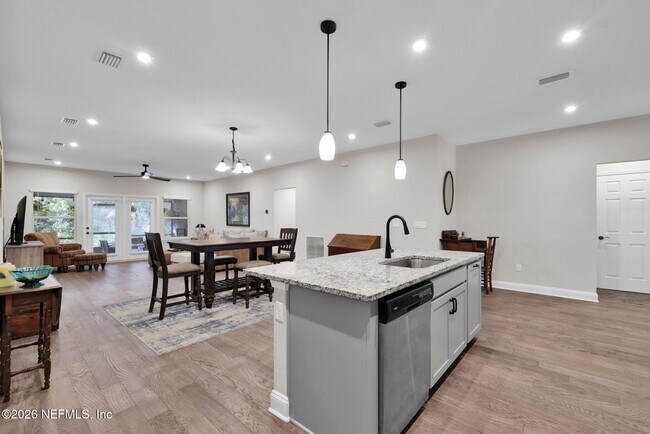 Building Photo - 91 Sydney Cv