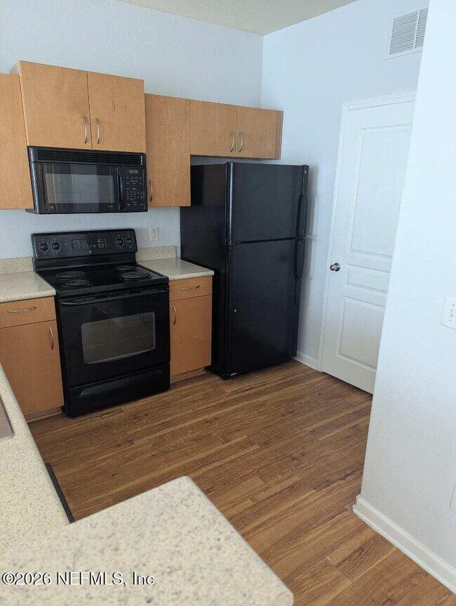 Building Photo - 8290 Gate Pkwy W