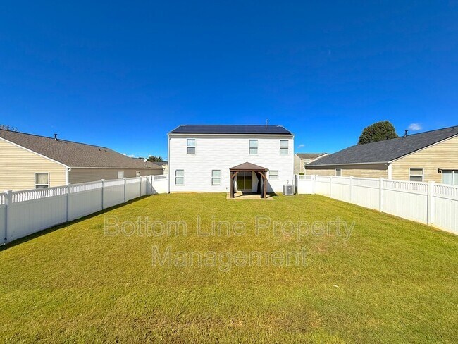 Building Photo - 8125 Rosberg Ln