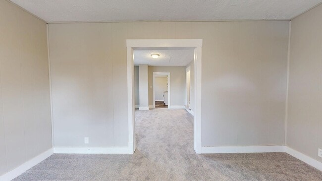 Building Photo - Stockyards Area - 2 Bedrooms - Single Fami...