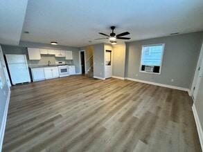 Building Photo - *$1,000 OFF Monthly Rent Through Summer!* Renovated 5-BR, 2-BA