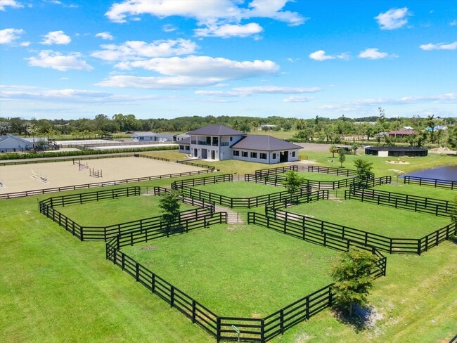 Building Photo - 16175 Deer Path Ln